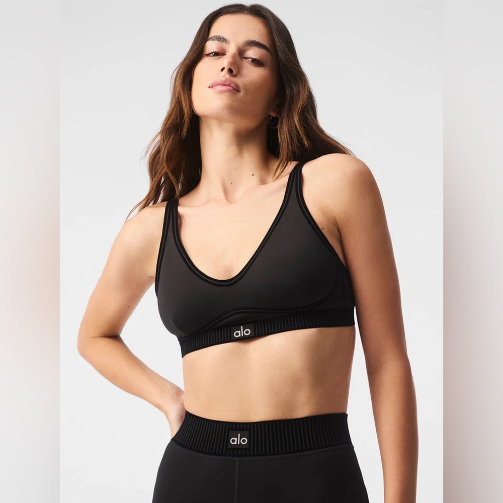 Alo Airlift Line Up Bra